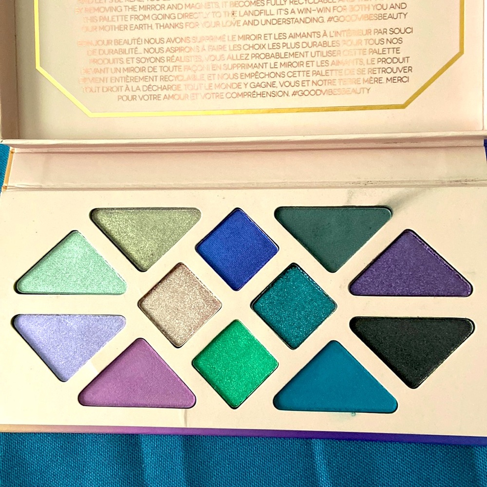 Athr Beauty Moonlight Crystal eyeshadow Palette